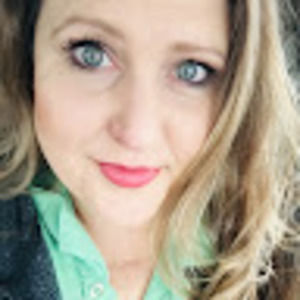 Meet your Posher, Traci